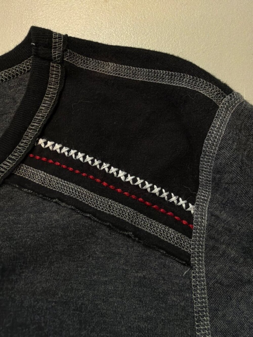 Alp-n-Rock Crew Heather Gray/Black Medium MSRP$198 Cotton Embroidered - Picture 12 of 16